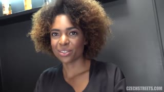 Горячее порно 4K - Sexy Czech Chick Sucks Cock in Public бесплатно на TREXPORN.NET