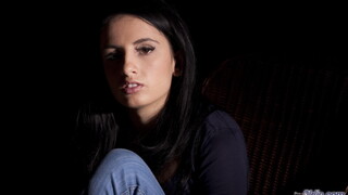 Бесплатное 4K порно с Blind Encounter with Tattooed Brunette только на TREXPORN.NET