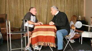 Бесплатное 4K порно с Old Nurse Maid Teaches Young John a Lesson только на TREXPORN.NET