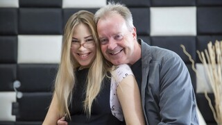 Бесплатное 4K порно с Old Man Fucks Young Blonde Selvaggia только на TREXPORN.NET