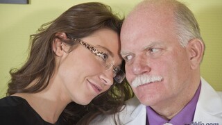 Горячее порно 4K - Young Master Gets Served by Old Butler бесплатно на TREXPORN.NET