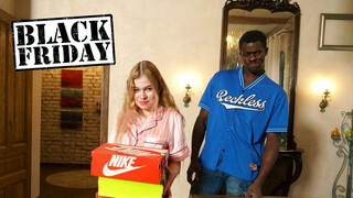 Бесплатное 4K порно с Shaved Blonde Miu Meo Sucks & Rides Romeo Red's Big Black Cock только на TREXPORN.NET