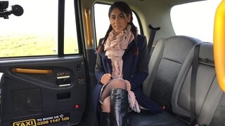 Горячее порно 4K - Sahara Knite's Deepthroat Adventure бесплатно на TREXPORN.NET