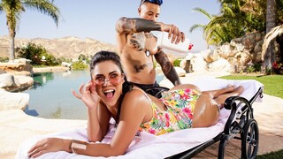 Бесплатное 4K порно с Monica Sage Gets Wet and Wild только на TREXPORN.NET