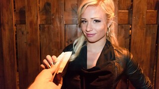 Горячее порно 4K - Paid to Take It: Gabi Gold's Outdoor Adventure бесплатно на TREXPORN.NET