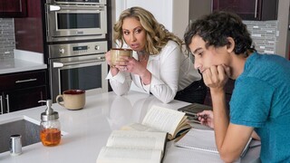 Горячее порно 4K - Ricky Spanish Fucks Busty Eva Notty бесплатно на TREXPORN.NET