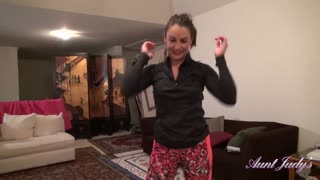 Бесплатное 4K порно с POV BJ with Aunt Cindy - MILF Action только на TREXPORN.NET