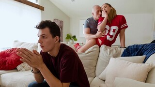 Горячее порно 4K - Zac Wild's Big Cock Makes Lucy Doll Cum бесплатно на TREXPORN.NET