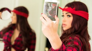 Бесплатное 4K порно с Cheating on Me with Your Selfie? только на TREXPORN.NET