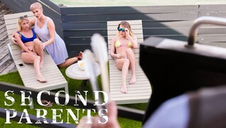 Бесплатное 4K порно с Big Cock Tommy Gunn Bangs Teen Khloe Kapri and Blonde Carter Cruise только на TREXPORN.NET