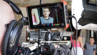 Горячее порно 4K - Sexy Latina Valentina Nappi Sucks Xander Corvus’ Big Cock - BTS бесплатно на TREXPORN.NET