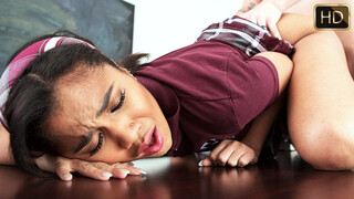 Горячее порно 4K - Loni Legend as Naughty Schoolgirl - Can I Make It Up to You? бесплатно на TREXPORN.NET