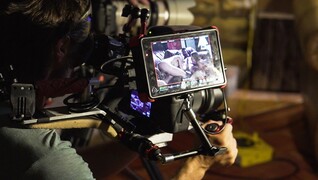 Горячее порно 4K - Behind the Scenes Sex: Blonde & Brunette Babes бесплатно на TREXPORN.NET