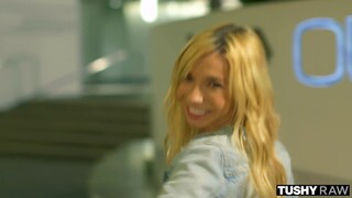 Горячее порно 4K - Tattooed Brunette Jessy Pony Takes Big Cock in Cowgirl бесплатно на TREXPORN.NET