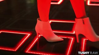 Бесплатное 4K порно с Brunette Sarah Sultry Takes Big Cock in Anal & Blowjob только на TREXPORN.NET