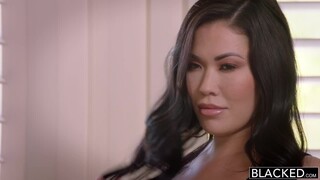 Бесплатное 4K порно с Lingerie Babe London Keyes Rides Hard in Interracial Anal только на TREXPORN.NET