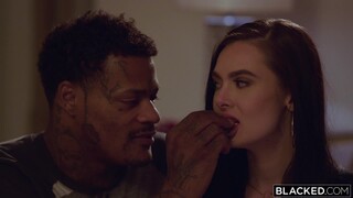 Бесплатное 4K порно с Marley Brinx Gets DP’d in Wild MMF Threesome - Gaping & Cumplay только на TREXPORN.NET
