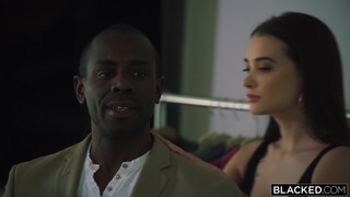 Горячее порно 4K - Joss Lescaf Eats Gia Paige's Hairy Bush бесплатно на TREXPORN.NET