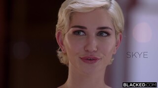 Бесплатное 4K порно с Alina Ali & Skye Blue Double Blowjob for Anton Harden's Big Cock только на TREXPORN.NET