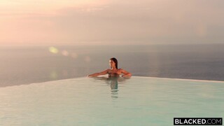 Горячее порно 4K - Hot Brunette Little Caprice Takes Freddy Gong's Cock - Riding, Doggystyle, Cum in Mouth бесплатно на TREXPORN.NET