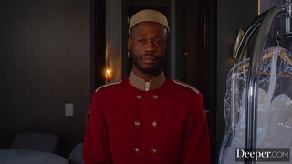 Бесплатное 4K порно с Jazmin Luv Gives Steamy Blowjob in Guest Services только на TREXPORN.NET