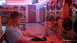 Бесплатное 4K порно с Blonde Kenzie Reeves Takes Big Cock in Missionary & Doggystyle только на TREXPORN.NET