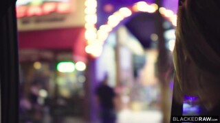 Бесплатное 4K порно с Alina West Gets Deep Throat and Ball Licking from Richard Mann только на TREXPORN.NET