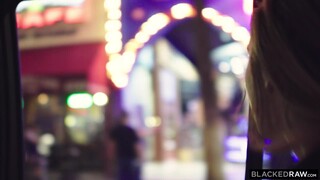 Бесплатное 4K порно с Chloe Scott Cheats with Dredd: Raw Interracial Deepthroat Action только на TREXPORN.NET