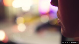 Горячее порно 4K - Mazee & Anissa Kate Give a Special Surprise - Blowjob & Facial бесплатно на TREXPORN.NET