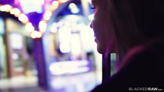 Горячее порно 4K - Interracial Fuck - Valerica Steele Takes Big Cock in Hotel бесплатно на TREXPORN.NET