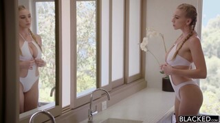 Бесплатное 4K порно с Natural Tits Kendra Swallows Cum in Wild Group Sex только на TREXPORN.NET