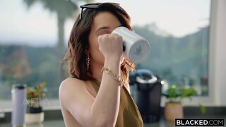 Бесплатное 4K порно с Brunette Aria Valencia Takes Big Dick in Doggystyle & Missionary только на TREXPORN.NET