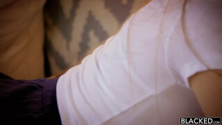 Бесплатное 4K порно с Rich Girl Riley Nixon Rides BBC Hard in Stockings только на TREXPORN.NET