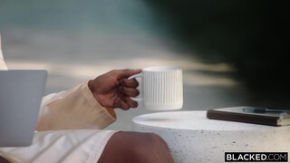 Горячее порно 4K - Asian babe Kazumi rides big cock in intense doggystyle scene бесплатно на TREXPORN.NET