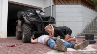 Горячее порно 4K - Angella Christin Takes Piss and Cum in Outdoor Fetish Scene бесплатно на TREXPORN.NET