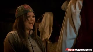 Горячее порно 4K - Pirates 2: Jesse Jane & Nani Forrester Fuck Hard Outdoor бесплатно на TREXPORN.NET
