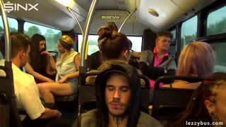 Горячее порно 4K - Hot Tattooed Lesbians Play with Pussy on Public Bus бесплатно на TREXPORN.NET
