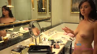 Бесплатное 4K порно с POV: Violet Winters Gets Hitachi Vibrator Fun - Shaved Brunette только на TREXPORN.NET