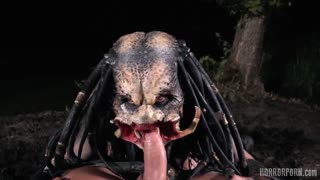 Горячее порно 4K - Predator Dick Horror - Outdoor Fetish Porn бесплатно на TREXPORN.NET