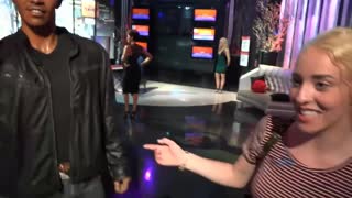 Бесплатное 4K порно с Blonde Bonnie Grey enjoys shower fun with friends только на TREXPORN.NET