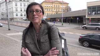 Бесплатное 4K порно с Czech Streets 92 – Brunette MILF Action только на TREXPORN.NET