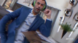 Горячее порно 4K - Brunette Aubree Valentine Deepthroats Big Cock in POV HD бесплатно на TREXPORN.NET