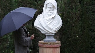 Горячее порно 4K -  Hairy Pussy Julia Roca Seduces a Guy in the Park бесплатно на TREXPORN.NET