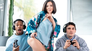 Горячее порно 4K - Cleaning Her Up After Him бесплатно на TREXPORN.NET