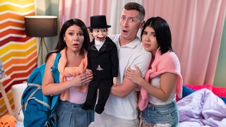 Горячее порно 4K - Fucking the Haunted Brunette Dummy бесплатно на TREXPORN.NET