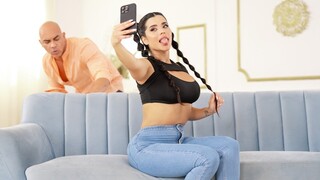 Горячее порно 4K - Sara Retali Gets Fucked by Big Dick Christian Clay бесплатно на TREXPORN.NET