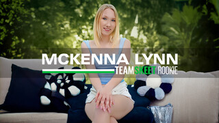 Горячее порно 4K - McKenna Lynn's Big Debut: Watch Out! бесплатно на TREXPORN.NET