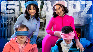 Бесплатное 4K порно с Asian Stepsisters Get Spanked and Fucked in Snow только на TREXPORN.NET