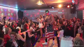 Бесплатное 4K порно с Wild Group Sex Party: International Interracial Face-Fucking только на TREXPORN.NET