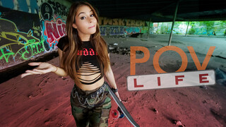 Бесплатное 4K порно с Skating Sexy Nicole только на TREXPORN.NET